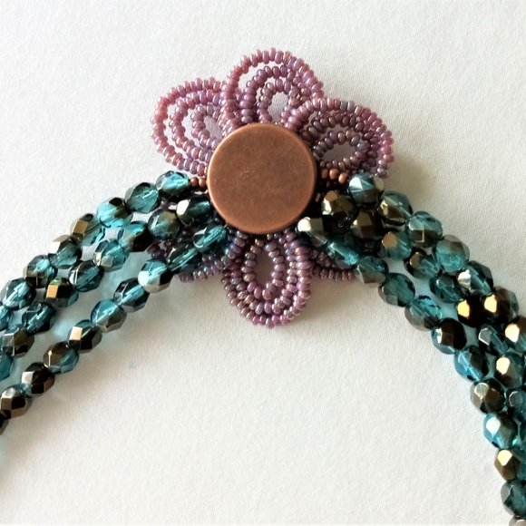 UNIQUE BEADED NECKLACE (17") - Picture 5 of 5